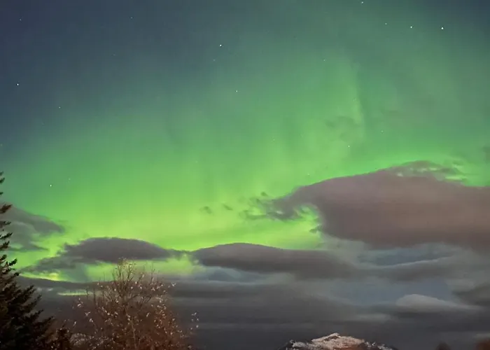 Iconic Skyline Views By Arctic Cathedral, 5br * Tromsø